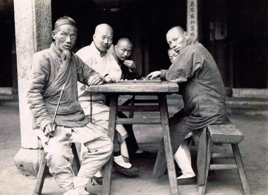 【经典节目】《近代中国社会三十讲：清末民初的成都生活》[MP3+PDF]网盘下载