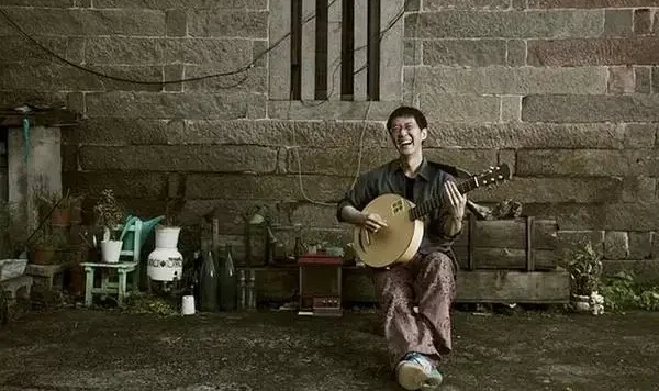 【经典节目】《耳边风：马世芳的音乐时光机》[MP3+PDF]网盘下载