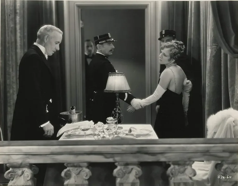 第1届金狮奖最佳影片《战地情天》英语中字高清电影[MKV]百度网盘下载