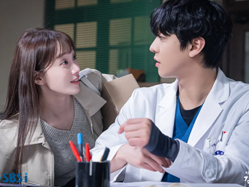 【豆瓣8.6】《浪漫医生金师傅第三季》16集高清韩剧在线观看网盘下载