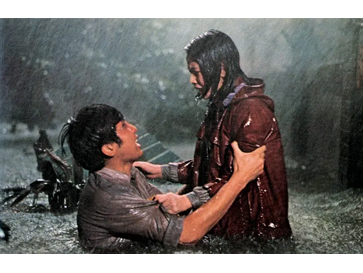 【豆瓣7.4】《汪洋中的一条船》—李行作品高清电影在线观看网盘下载