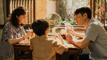 【豆瓣8.3】《小巷人家》40集高清华语剧网盘下载