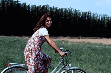 【豆瓣8.1】《走出寂静》—卡洛琳・林克作品高清电影在线观看网盘下载