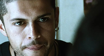 【豆瓣8.2】《爱情是狗娘》—亚利桑德罗・冈萨雷斯・伊纳里图作品高清电影在线观看网盘下载