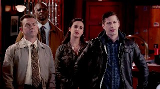 【豆瓣9.2】《神烦警探 第1-8季》—高清剧集在线观看网盘下载