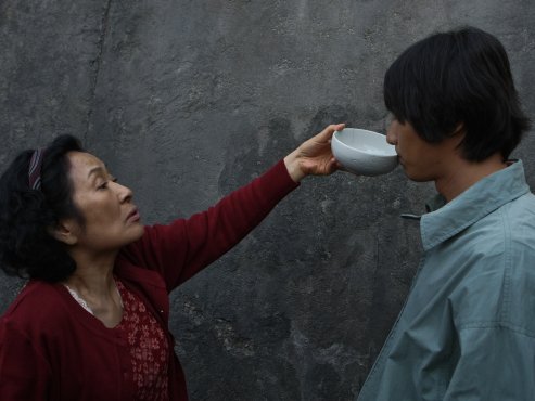 【经典电影】《母亲》韩语中字[MKV]百度网盘下载